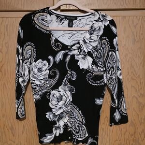 WHBM White House Black Market Cardigan Sweater M White Black Paisley 3/4 Sleeve